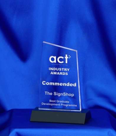  14.5cm Acrylic Award (Slope)