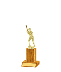  Gd Edged Trophy On P/Base <Br>10.5cm Plus Figurine