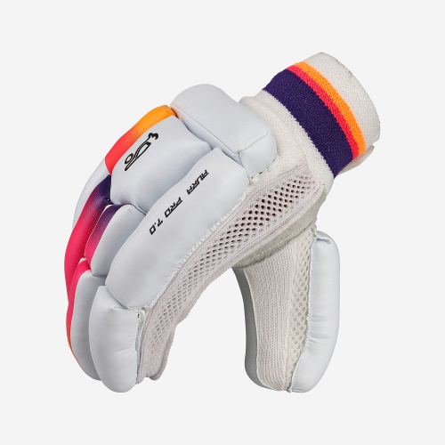 AURA PRO 7.0 BATTING GLOVES