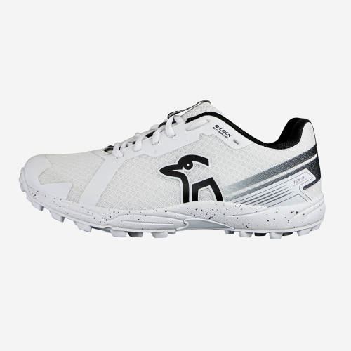 PRO 2.0 RUBBER CRICKET SHOE