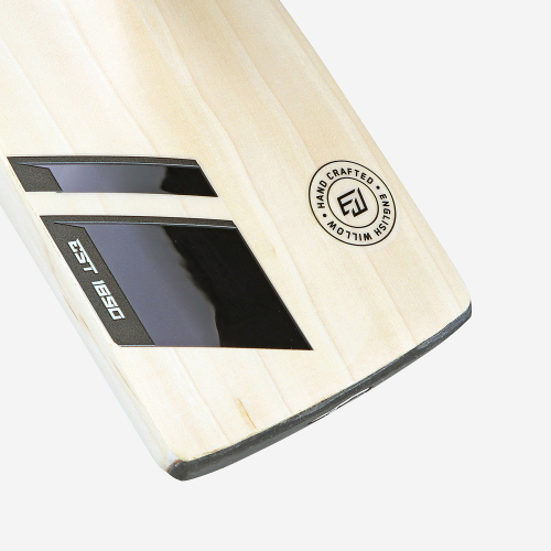 SHADOW PRO 2.0 SENIOR CRICKET BAT