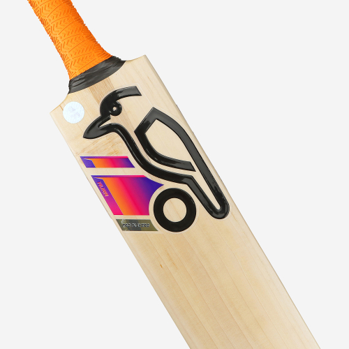 AURA PRO PLAYERS SENIOR CRICKET BAT