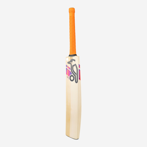 AURA PRO 2.0 JUNIOR CRICKET BAT