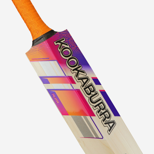 AURA PRO 4.0 JUNIOR CRICKET BAT