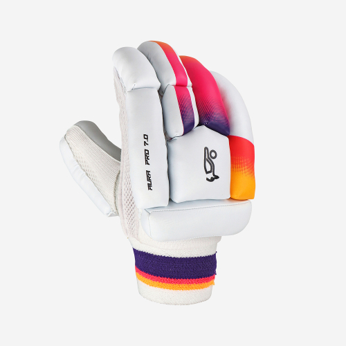 AURA PRO 7.0 BATTING GLOVES