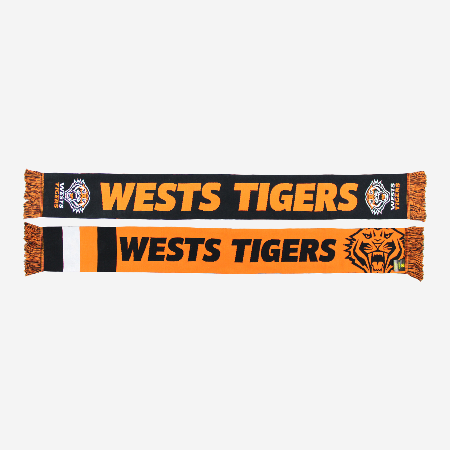 Tigers defender scarf